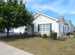 21454 Papoose Lake Dr, Crest Hill, IL 60403