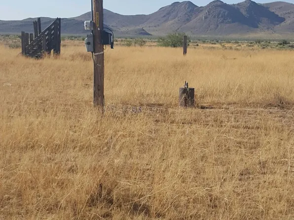 E Sulphur Springs Rd, Willcox, AZ 85643