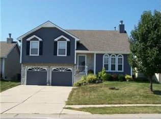 8691 NE 110th St, Kansas City, MO 64157