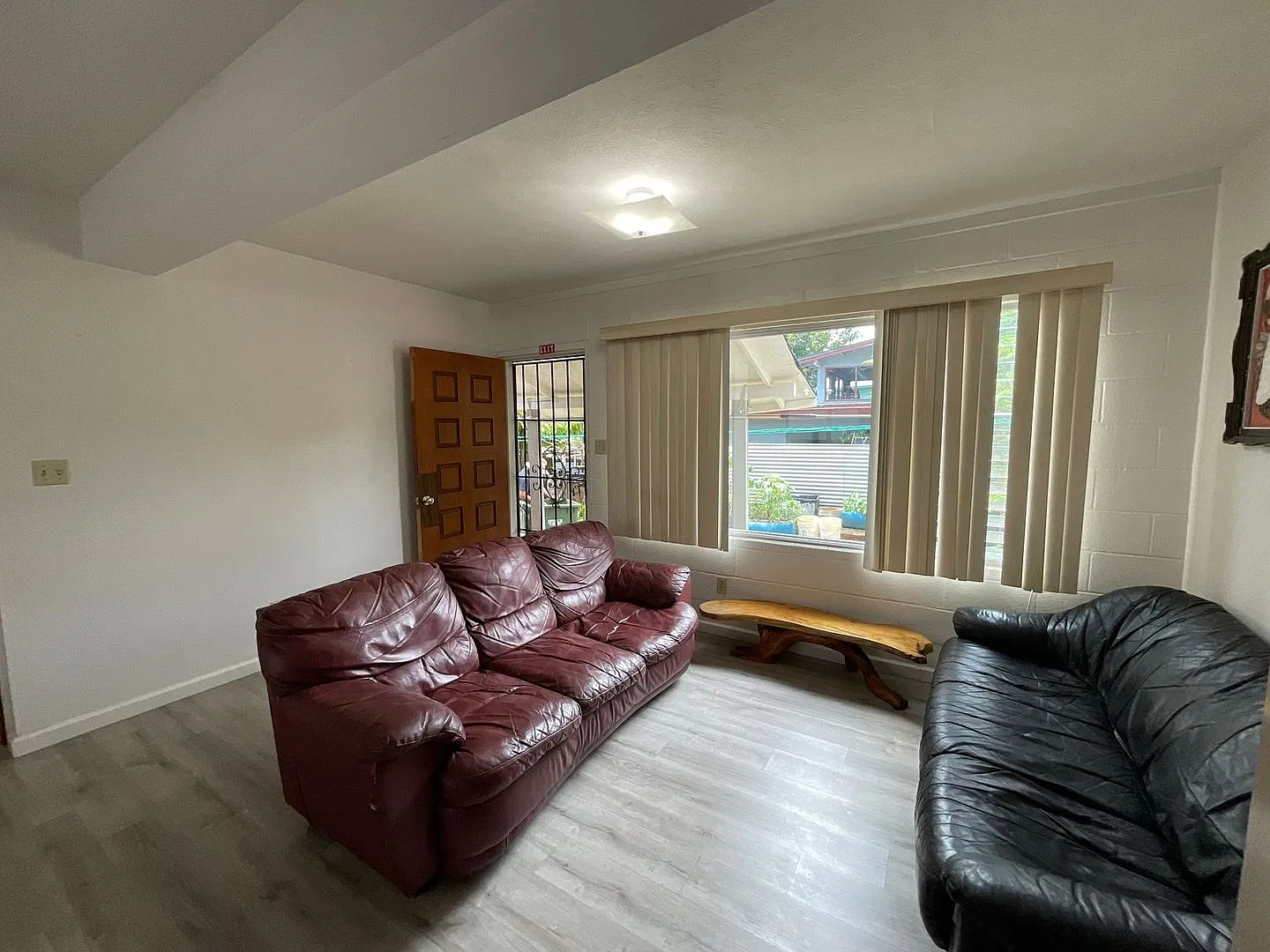 Partly Furnished, Lower Unit , located in a private lane — Photo 2
