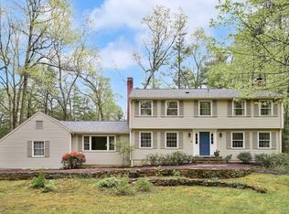 29 Beldenwood Rd, Simsbury, CT 06070