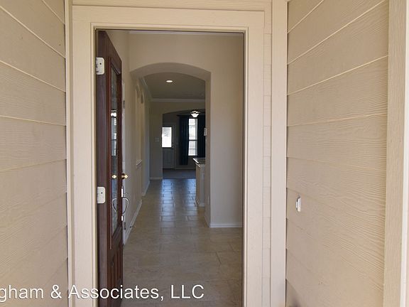 4th image of 2616 Creeping Vine Ct
