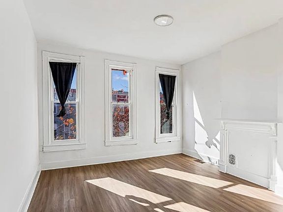 5th image of 2023 Division St