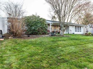 95 Royal Rd, Brockton, MA 02302