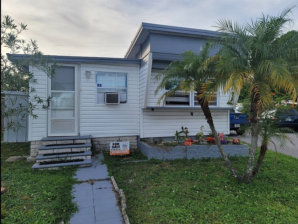 2560 62nd Ave N Saint Petersburg FL | Zillow