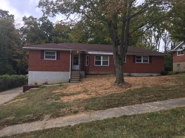 3259 Ferncroft Dr, Cincinnati, OH 45211