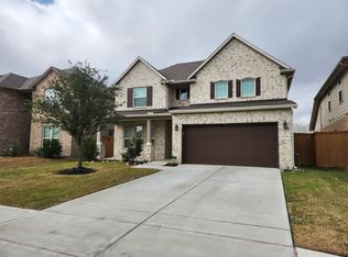 10714 Cliffs View Dr, Iowa Colony, TX 77583