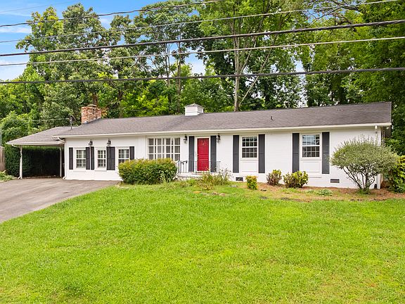 3rd image of 8045 Sabre Dr