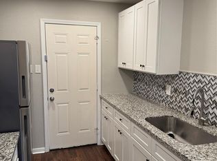 7700 Creekbend Dr APT 72, Houston, TX 77071