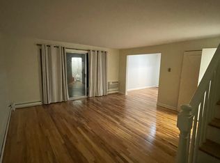 (Undisclosed Address), Farmington, CT 06085