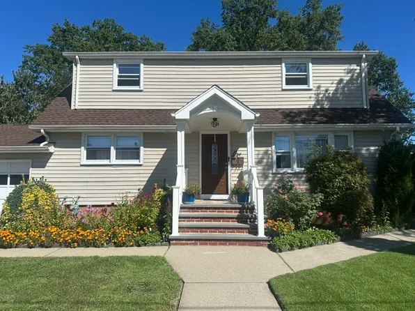 1 Pine St Floor 2, Elmwood Park, NJ 07407