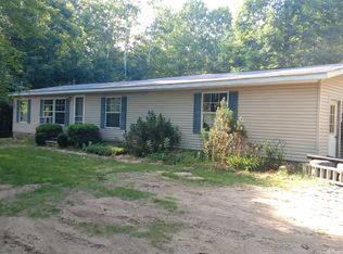 2101 E Gilford Rd, Caro, MI 48723