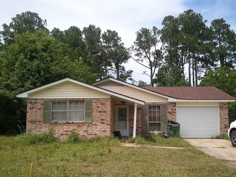 2nd image of 2100 Tulane Dr