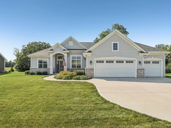 1315 Regees ROAD, Mukwonago, WI 53149