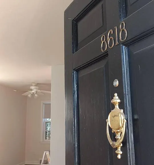 8618 Wissahickon Ave — Photo 2