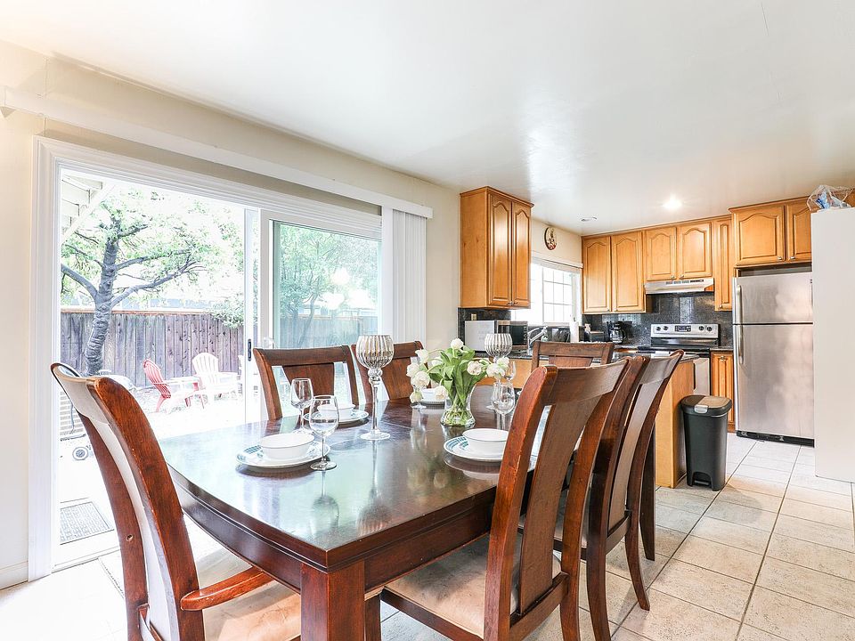 Open Concept Kitchen Dining