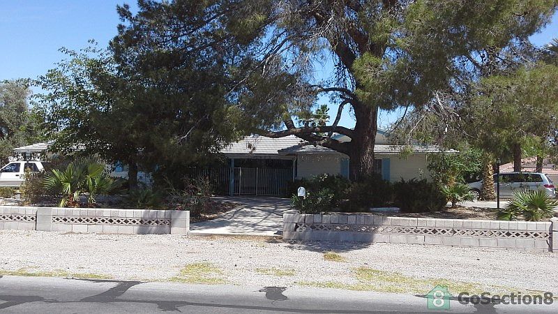 1st image of 1628 Gabriel Dr