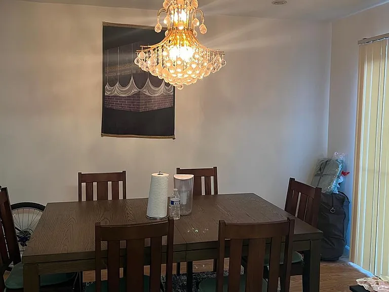 404 Maplecrest Rd — Photo 3