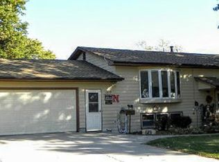 220 W N St, Mc Cool Junction, NE 68401