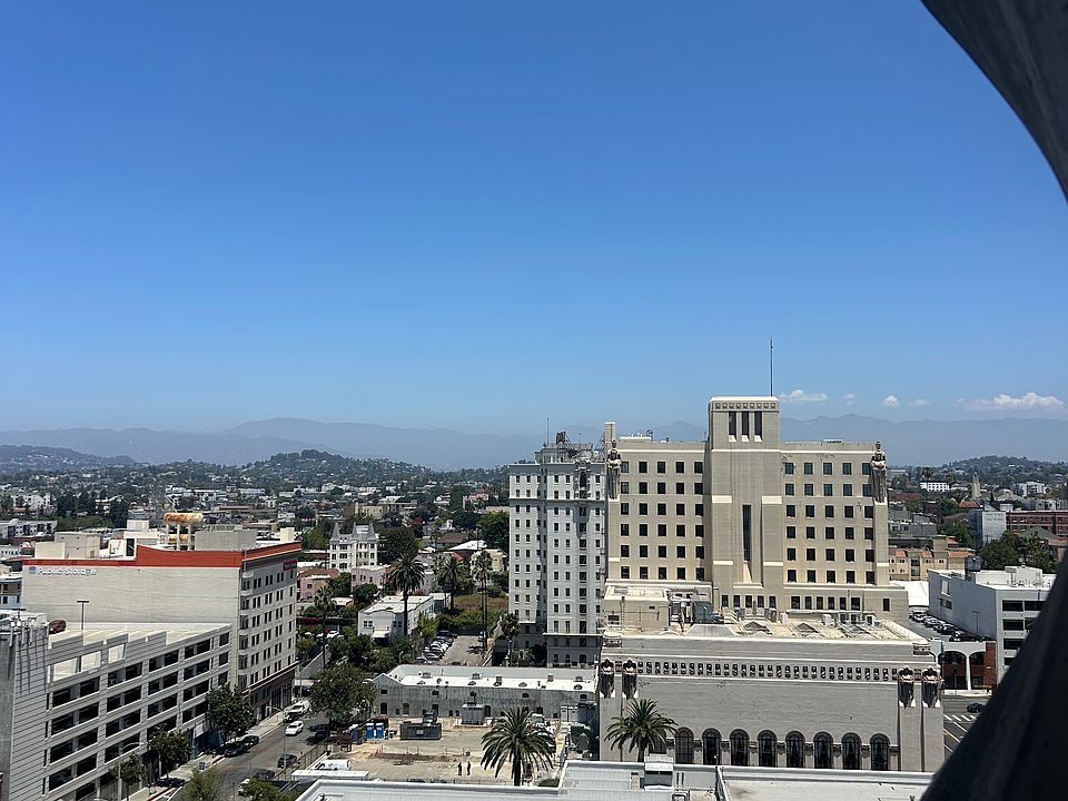 1st image of 2404 Wilshire Blvd APT 11D