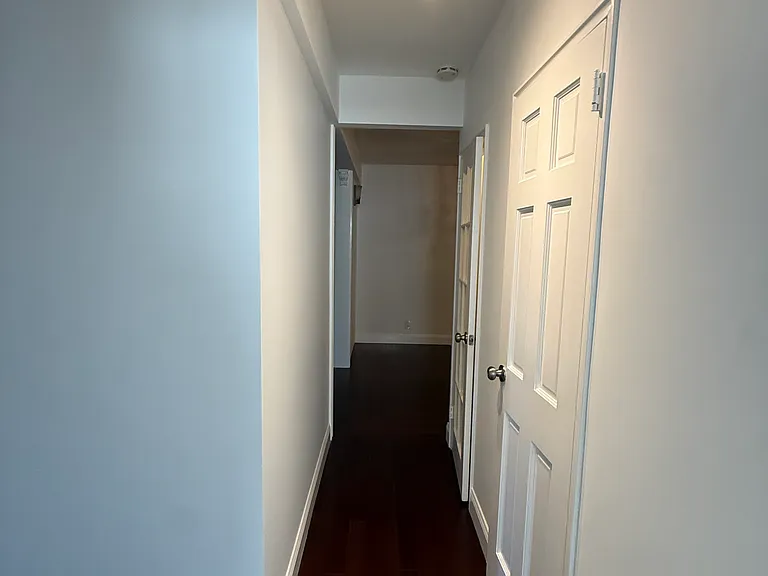 800 Bronx River Rd #B03 — Photo 28