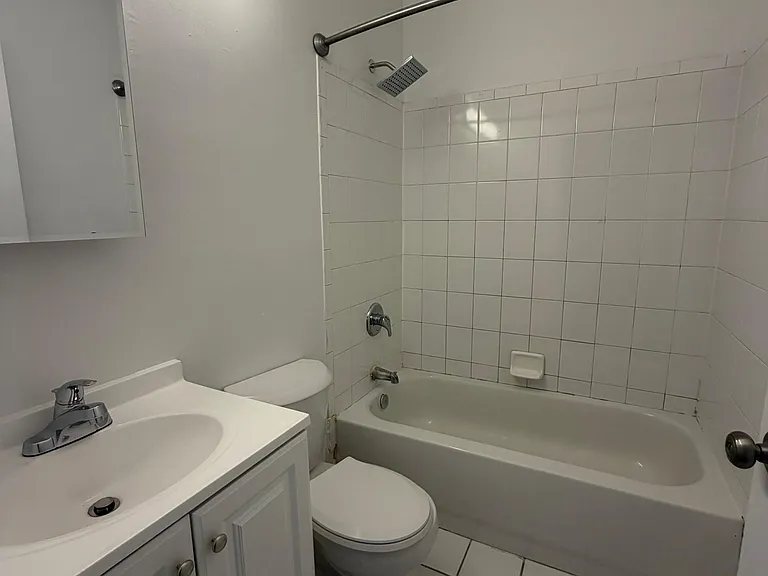 1398 Fulton Ave #2 — Photo 5
