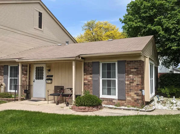 34273 Garfield Cir, Fraser, MI 48026