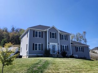 47 Woodside Ave, Rutland, MA 01543