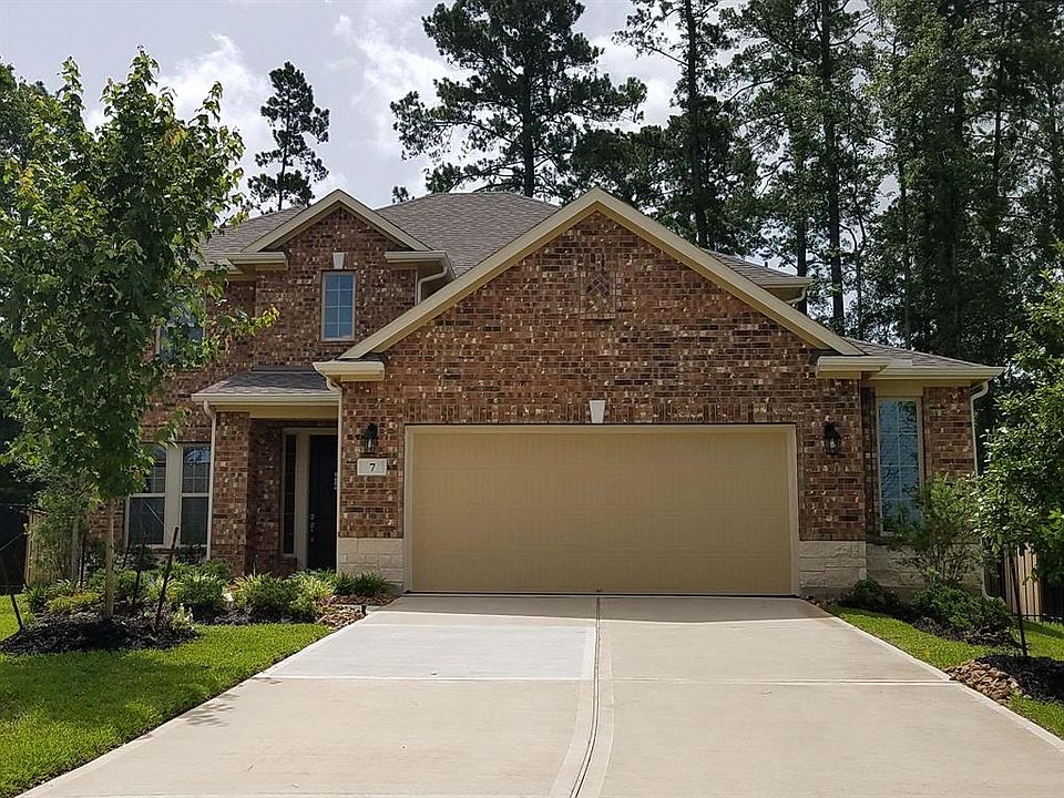 1st image of 7 Dawson Woods Ct
