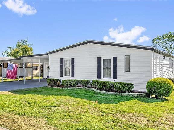 2nd image of 3902 Parway Rd #1339