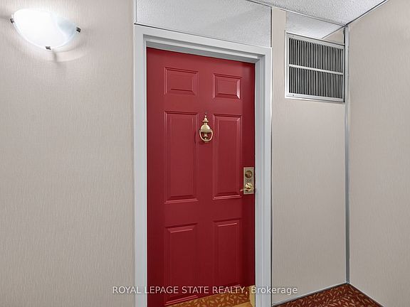 4th image of 150 Wilson St W #308