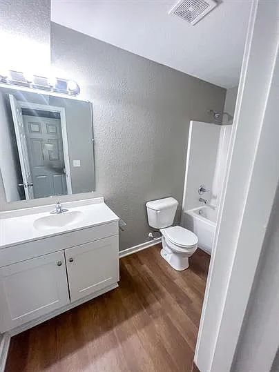 405 Jefferson St #A — Photo 12