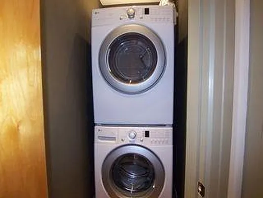 Rented by R New York | media 29