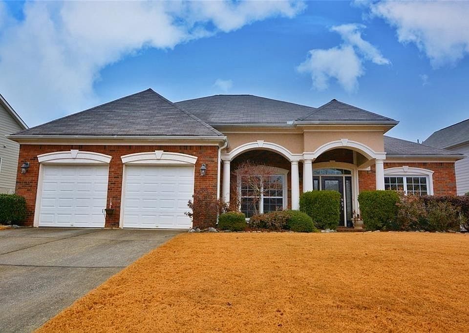 1st image of 3890 Brookhollow Dr