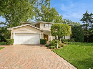 1503 Basswood Cir, Glenview, IL 60025