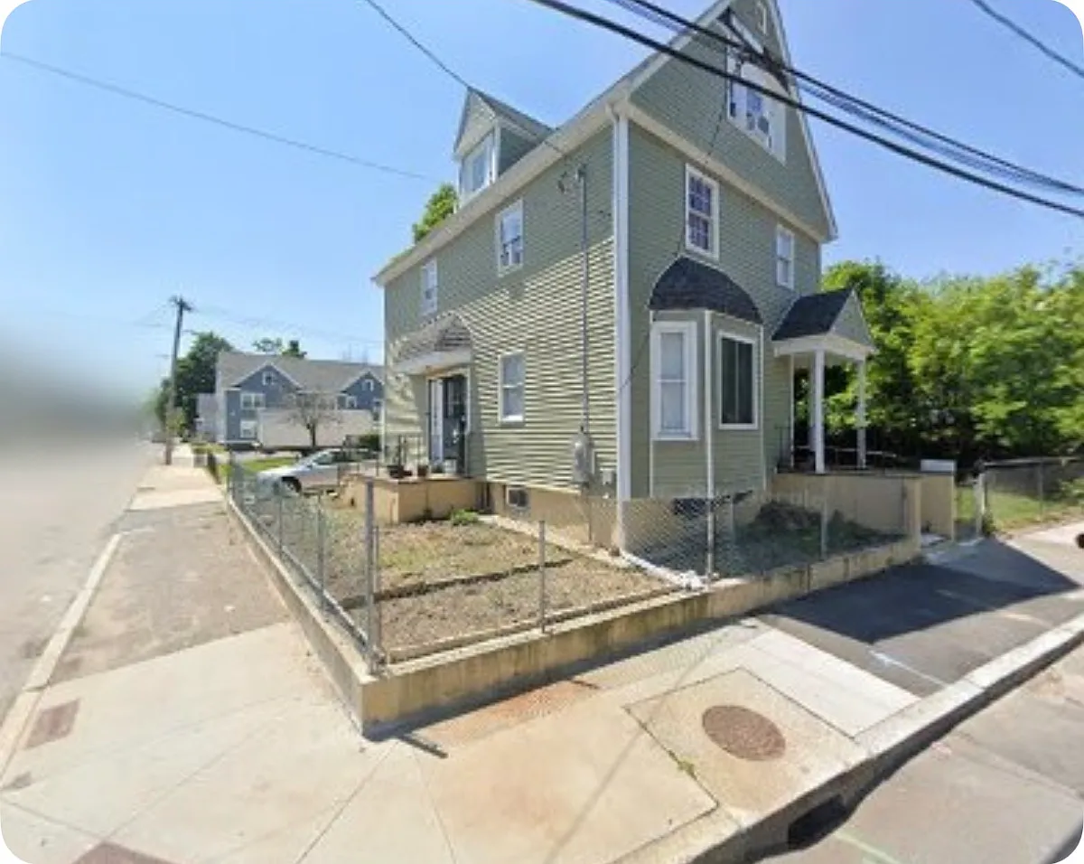 2 bed, 800 sqft, $1,899 — Photo 1