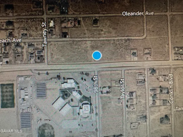 2 Redwood Blvd, California City, CA 93505