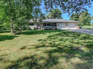 822 Bewick Dr, Madison, WI 53714