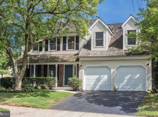 6249 23rd St N, Arlington, VA 22205