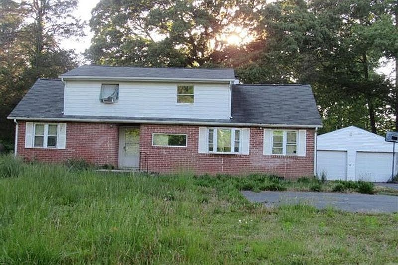 1st image of 22669 Old Rolling Rd