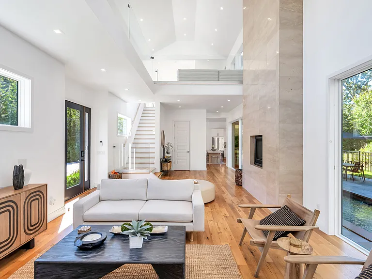 3 Turtle Pond Rd — Photo 8
