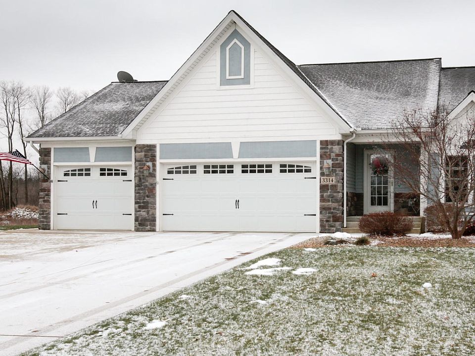 3314 nighthawk lane-101
