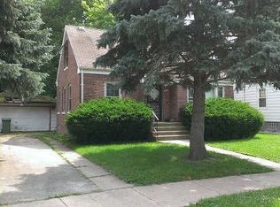 213 E 142nd Pl, Dolton, IL