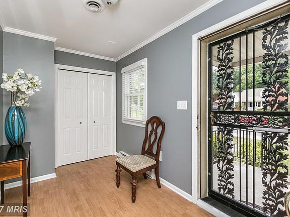 3rd image of 6605 Kilmarnoch Dr