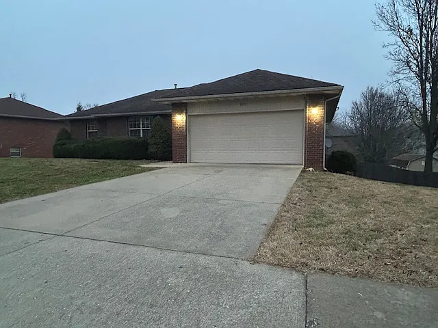 3814 W Parkridge Cir — Photo 2