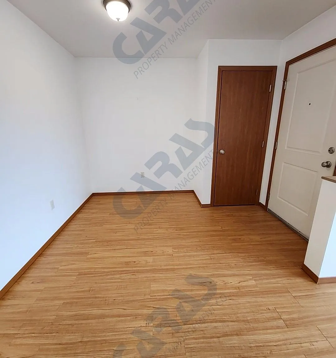 2 bed, 730 sqft, $1,190 — Photo 2