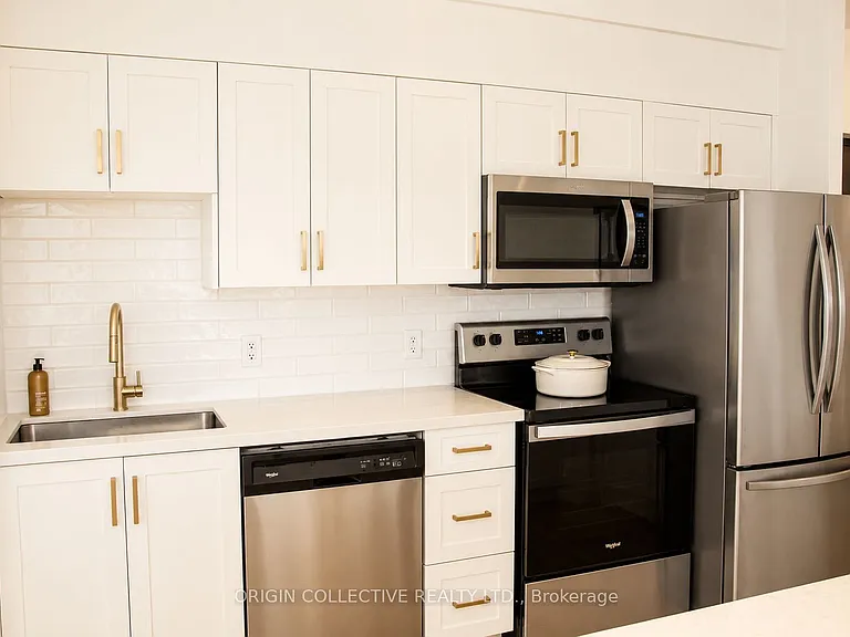 430 Essa Rd #206 — Photo 6
