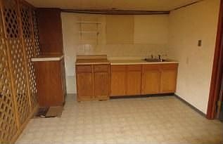 4th image of 12309 E 53rd St