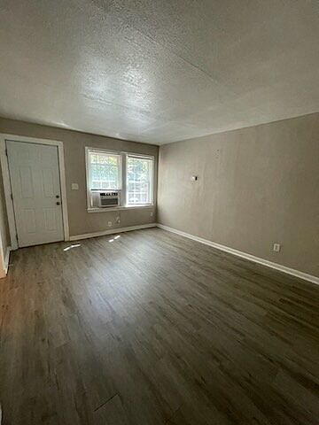 1st image of 1512 S Pattie St #4