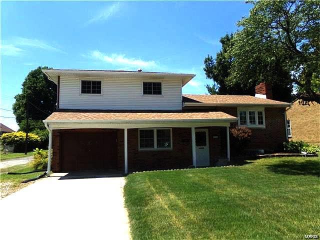1st image of 3705 Fairoaks Dr